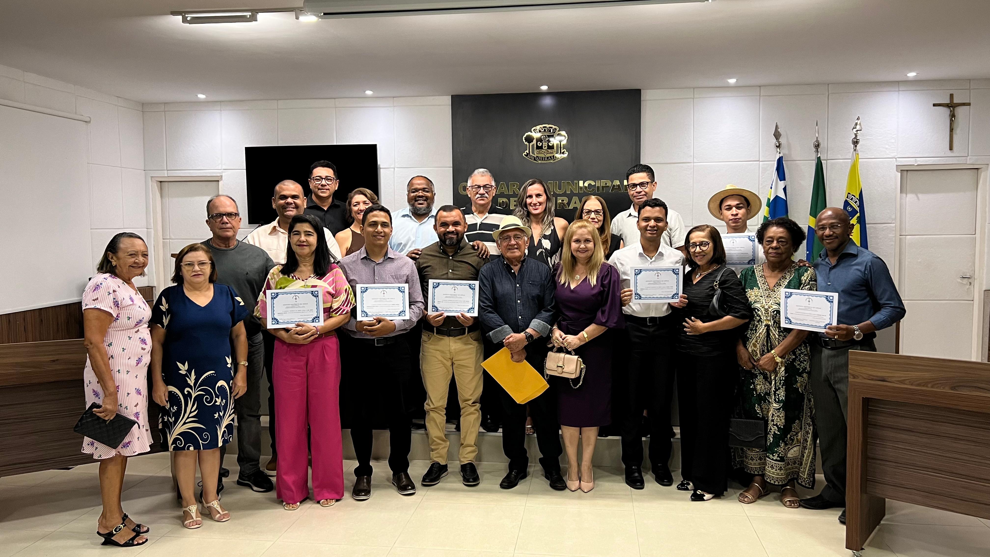 Sócios efetivos do IHO